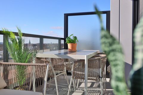 Photo 7 at 604 - 2720 Dundas Street W, Junction Area, Toronto