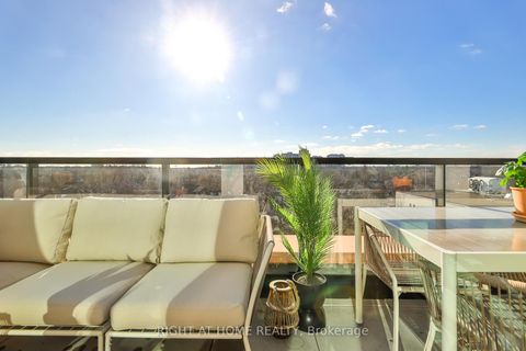 Photo 8 at 604 - 2720 Dundas Street W, Junction Area, Toronto