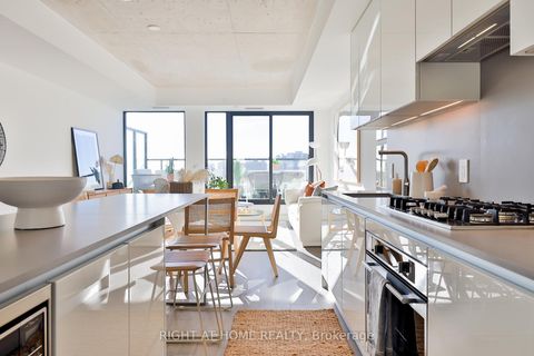 Photo 12 at 604 - 2720 Dundas Street W, Junction Area, Toronto