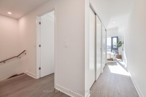 Photo 14 at 604 - 2720 Dundas Street W, Junction Area, Toronto