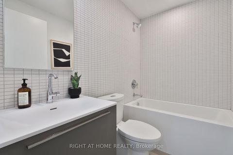 Photo 22 at 604 - 2720 Dundas Street W, Junction Area, Toronto