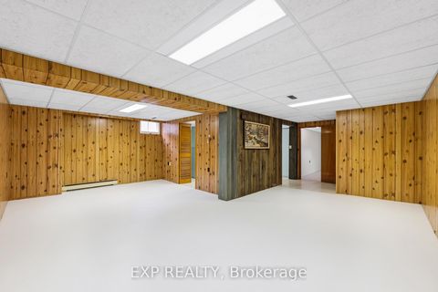 Photo 29 at 28 Aviemore Drive, Humber Summit, Toronto