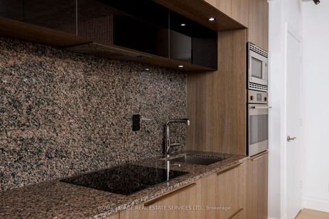 Photo 17 at 2301 - 88 Blue Jays Way, Waterfront Communities C1, Toronto