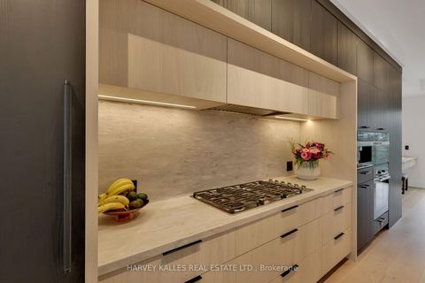 Photo 10 at 232 Snowdon Avenue, Lawrence Park North, Toronto