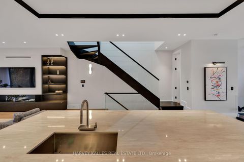 Photo 19 at 232 Snowdon Avenue, Lawrence Park North, Toronto