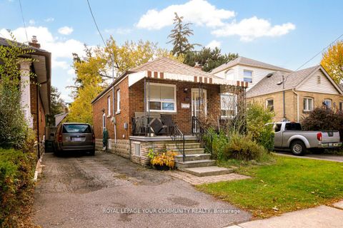 Photo 2 at 231 Church Street, Weston, Toronto