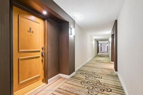 Photo 4 at 603 - 135 George Street S, Waterfront Communities C8, Toronto