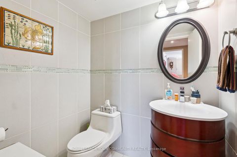 Photo 16 at 603 - 135 George Street S, Waterfront Communities C8, Toronto