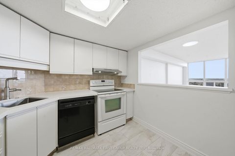 Photo 9 at 908 - 150 Alton Towers Circle, Milliken, Toronto