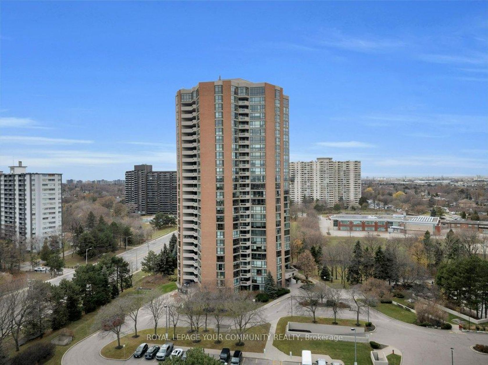 2511 - 2000 Islington Avenue, The Westway, Toronto 