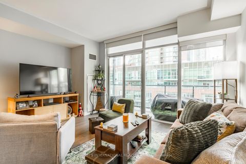 Photo 9 at 713 - 105 George Street, Moss Park, Toronto