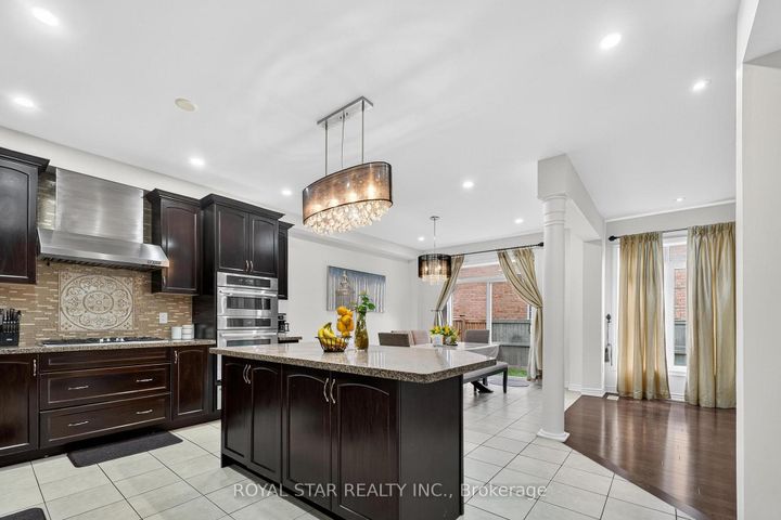 Photo 15 at 61 Aldersgate Drive, Northwest Brampton, Brampton