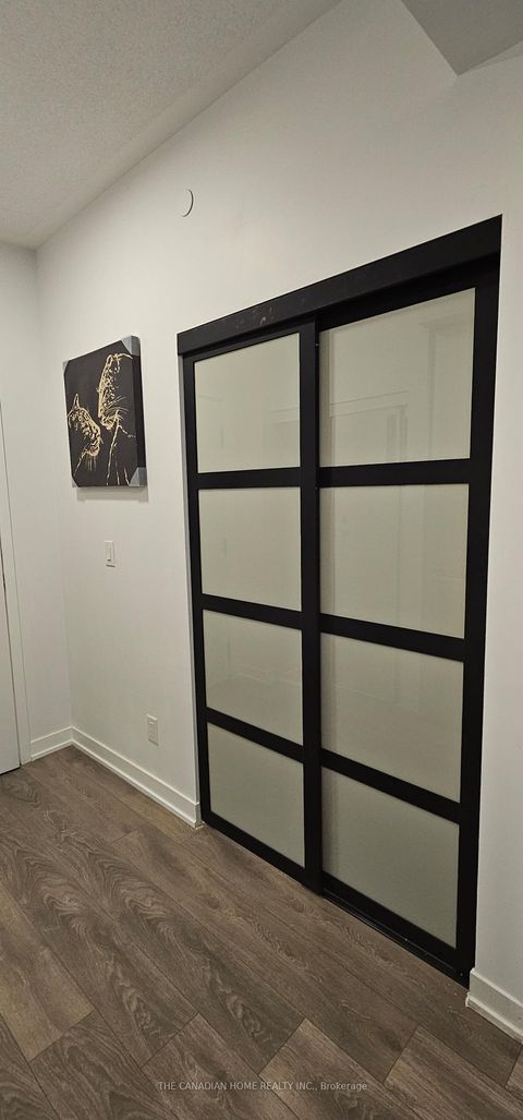 Photo 14 at 401 - 160 Canon Jackson Drive, Greenbrook, Toronto