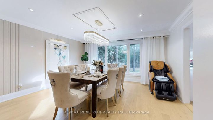 Photo 11 at 1 Whitelaw Court, Grandview, Markham