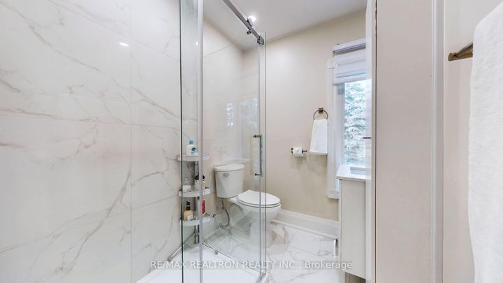 Photo 36 at 1 Whitelaw Court, Grandview, Markham