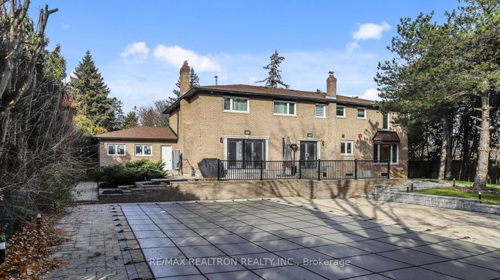 Photo 44 at 1 Whitelaw Court, Grandview, Markham