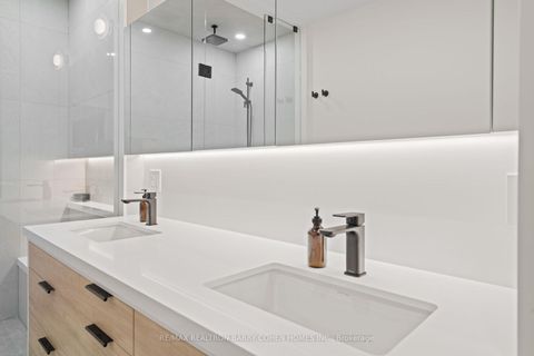 Photo 26 at 201 - 336 Davenport Road, Annex, Toronto