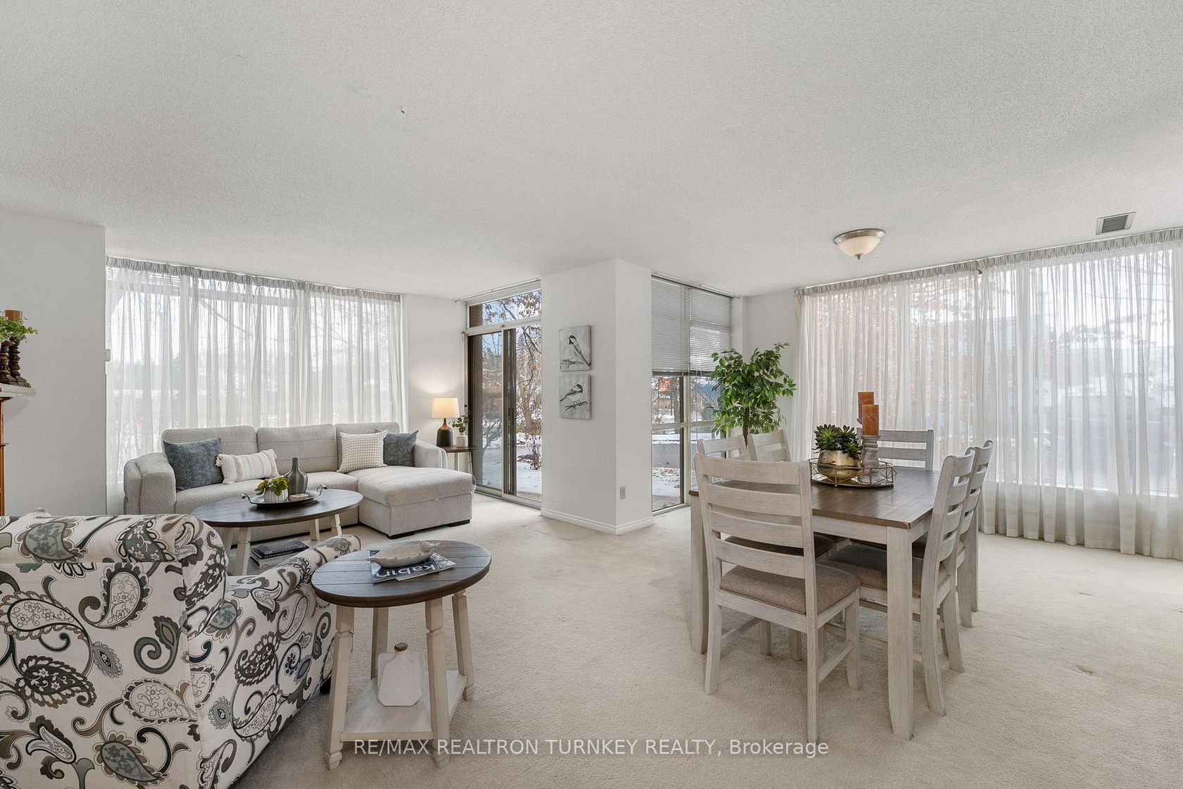 114 - 14924 Yonge Street, Aurora Highlands, Aurora 