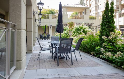 Photo 4 at 612 - 215 The Donway West, Don Mills, Toronto