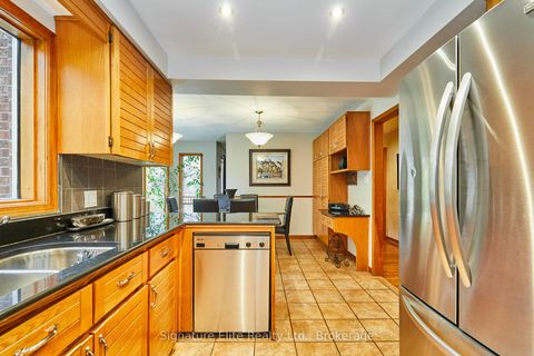 Photo 11 at 4 Camor Court, Highland Creek, Toronto