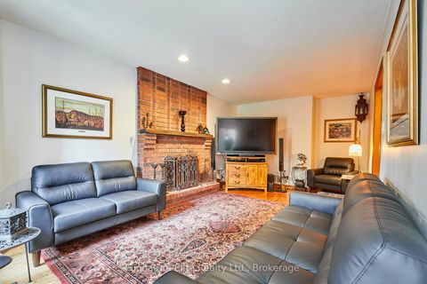 Photo 21 at 4 Camor Court, Highland Creek, Toronto