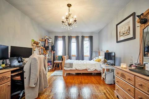 Photo 32 at 4 Camor Court, Highland Creek, Toronto