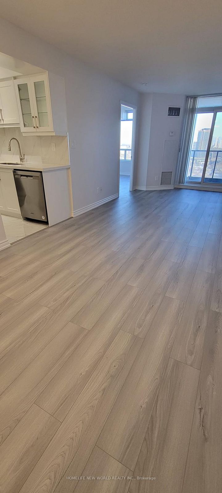 Photo 2 at 1605 - 3 Rean Drive, Bayview Village, Toronto