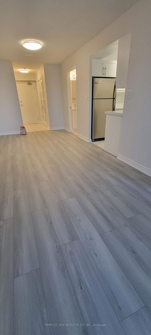 Photo 4 at 1605 - 3 Rean Drive, Bayview Village, Toronto