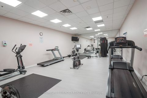 Photo 6 at 712 - 18 Lee Centre Drive, Woburn, Toronto