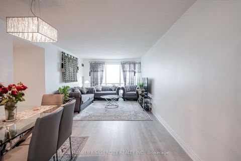 Photo 11 at 712 - 18 Lee Centre Drive, Woburn, Toronto