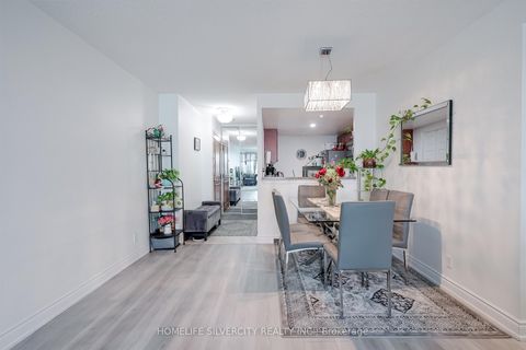Photo 14 at 712 - 18 Lee Centre Drive, Woburn, Toronto