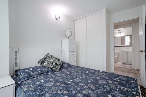 Photo 23 at 712 - 18 Lee Centre Drive, Woburn, Toronto