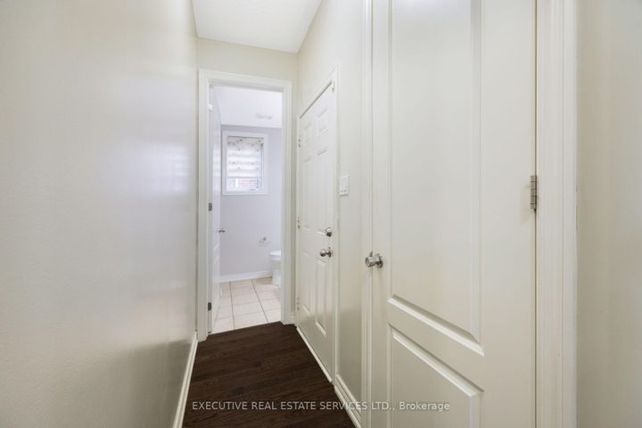 Photo 18 at 37 Ross Drive, Wellington, Brampton