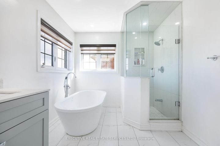 Photo 24 at 37 Ross Drive, Wellington, Brampton