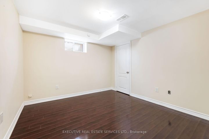 Photo 37 at 37 Ross Drive, Wellington, Brampton