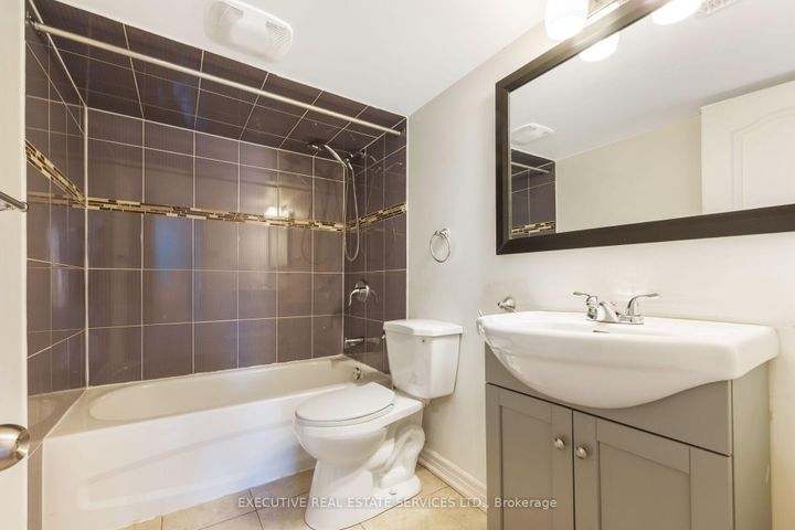 Photo 38 at 37 Ross Drive, Wellington, Brampton