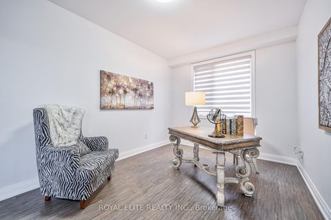 Photo 9 at 40 Conklin Crescent, Rural Aurora, Aurora