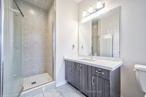 Photo 27 at 40 Conklin Crescent, Rural Aurora, Aurora