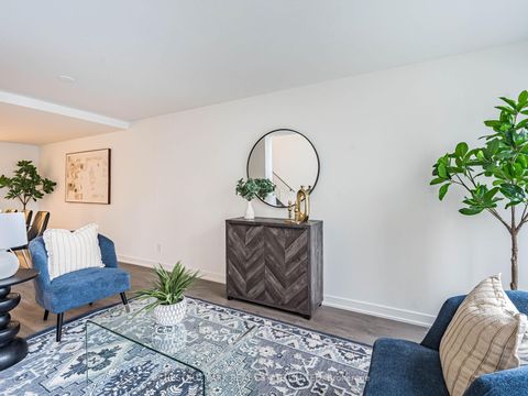 Photo 10 at 408 - 18 Maitland Terrace, Yonge Corridor, Toronto