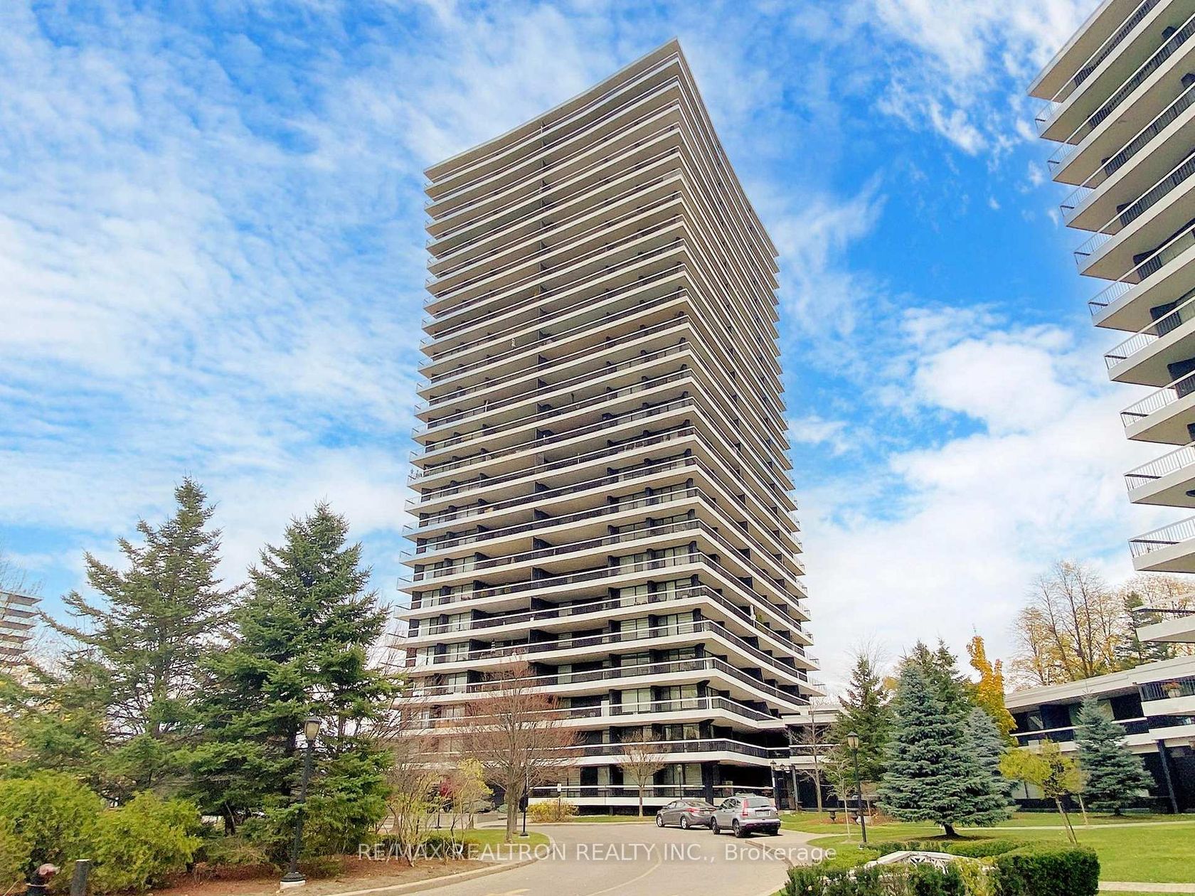 1706 - 135 Antibes Drive, Branson, Toronto 