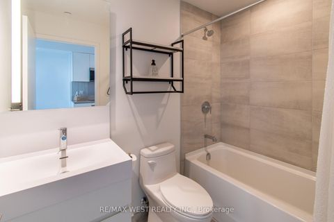 Photo 10 at 1210 - 39 Mary Street, City Centre, Barrie