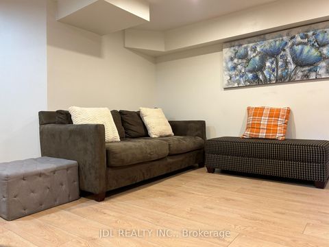 Photo 15 at 18 Cadillac Ave Avenue, Clanton Park, Toronto