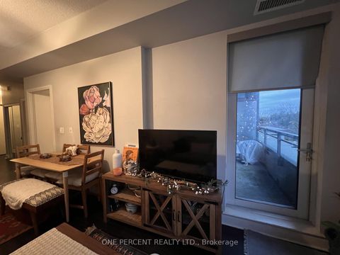 Photo 6 at 311 - 17 Kenaston Gardens, Bayview Village, Toronto