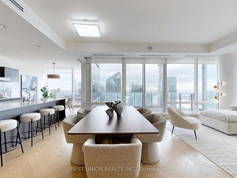 Photo 24 at 5301 - 180 University Avenue, Bay Street Corridor, Toronto