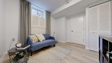 Photo 28 at 19 Montcalm Avenue, Belgravia, Toronto