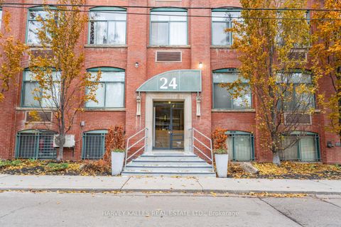 Photo 4 at 207 - 24 Noble Street, Roncesvalles, Toronto