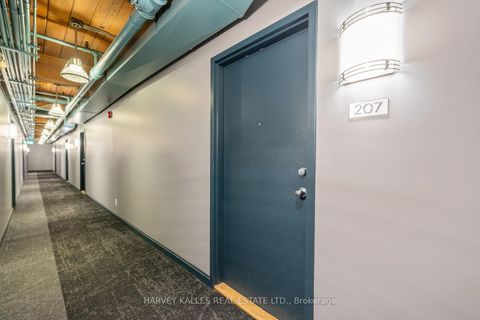 Photo 9 at 207 - 24 Noble Street, Roncesvalles, Toronto