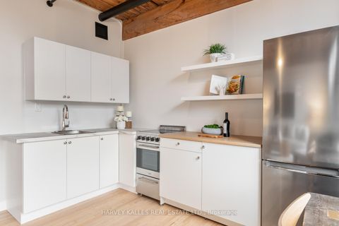 Photo 34 at 207 - 24 Noble Street, Roncesvalles, Toronto