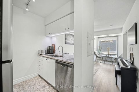 Photo 15 at 1308 - 8 Scollard Street, Annex, Toronto