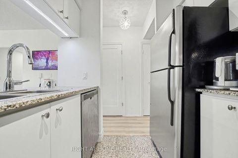 Photo 19 at 1308 - 8 Scollard Street, Annex, Toronto